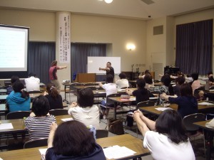 2012子育て支援講座(6･27佐藤三矢先生⑤）