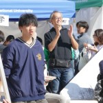 人間科学部長は元気です。