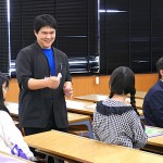 特定の女性への笑顔＝愛着！