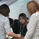 クレープづくりは女性