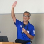 OC2003 人間科学部長の京極先生 恒例の開会宣言ポーズ!