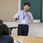 津川先生によるミニ講義　　　　「なぜ学校に行けるのか？」