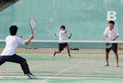 写真：硬式テニス部